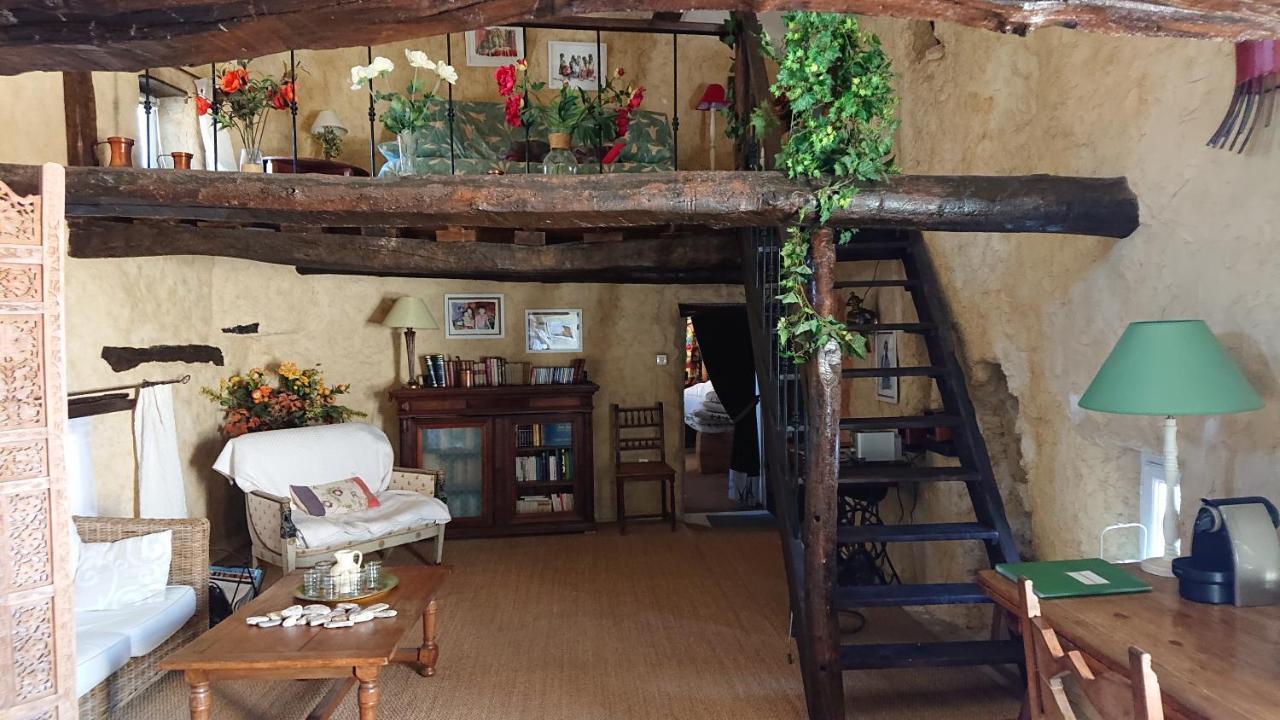 La Maison De St Victor Bed and Breakfast Saint-Victor-de-Malcap Exterior foto
